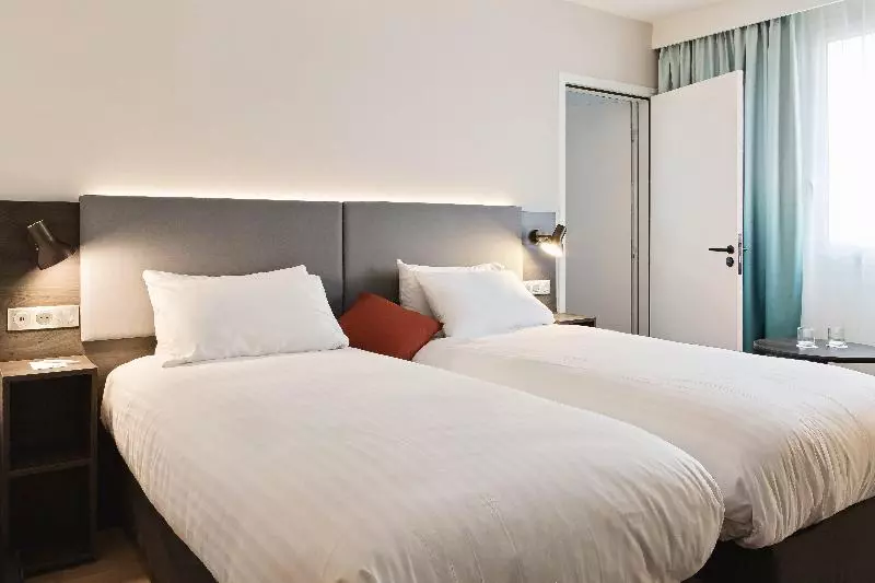 スタンダードルーム, Holiday Inn Toulon City Centre, An Ihg