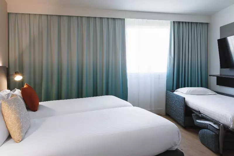 スタンダードルーム, Holiday Inn Toulon City Centre, An Ihg
