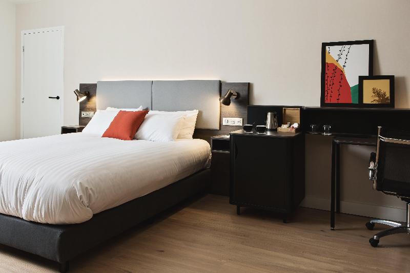 스탠다드 룸, Holiday Inn Toulon City Centre, An Ihg