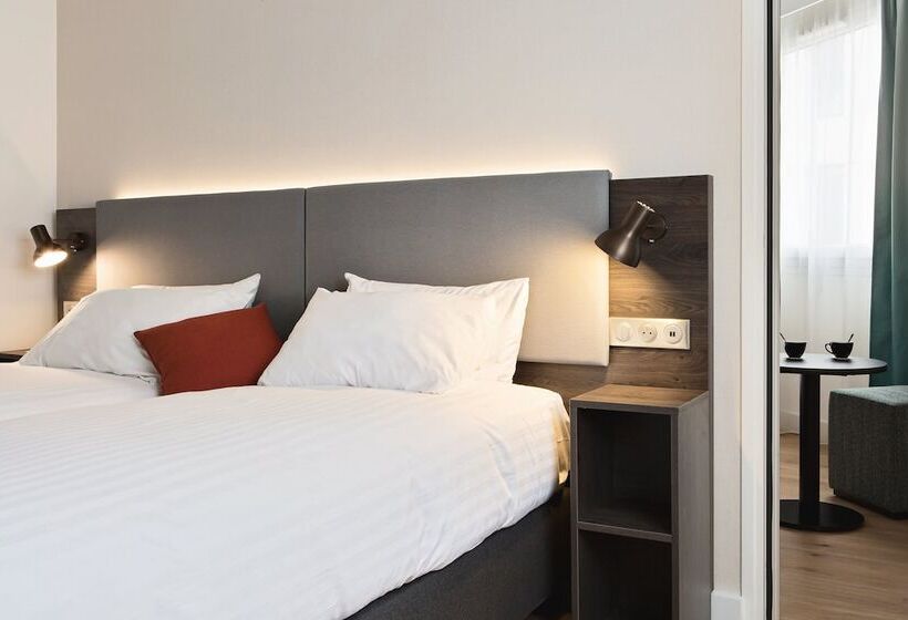 스탠다드 룸, Holiday Inn Toulon City Centre, An Ihg