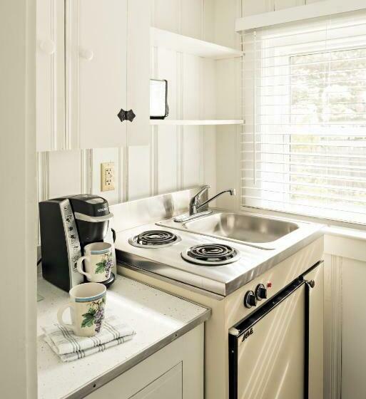 サイドオーシャンビュースタンダードルーム, Chatham Tides