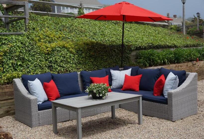 スイート, Chatham Tides