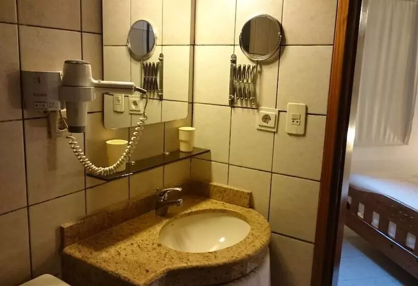 سوییت, Apar T Hotel Porta Westfalica