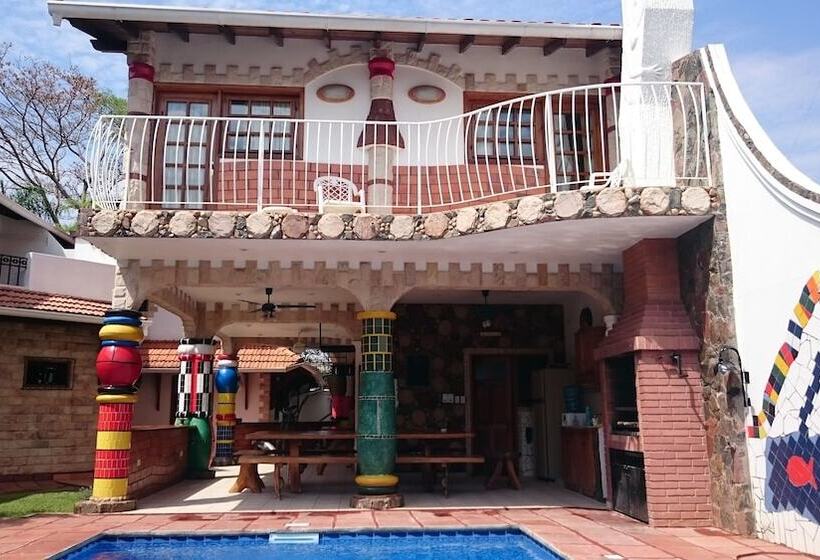 سوییت سوپریور, Apar T Hotel Porta Westfalica