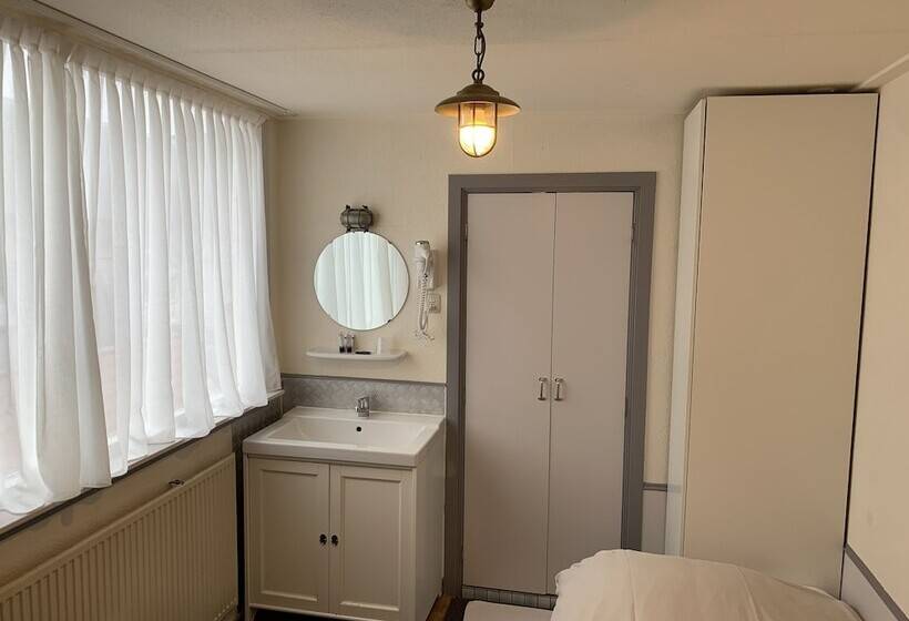 Номер Стандарт Индивидуальный, Amadeus