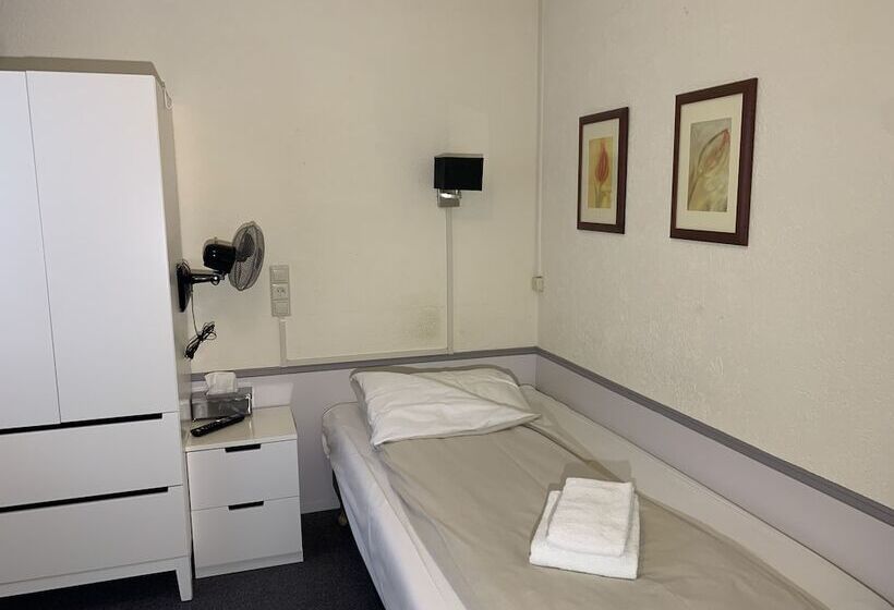 Номер Стандарт Индивидуальный, Amadeus