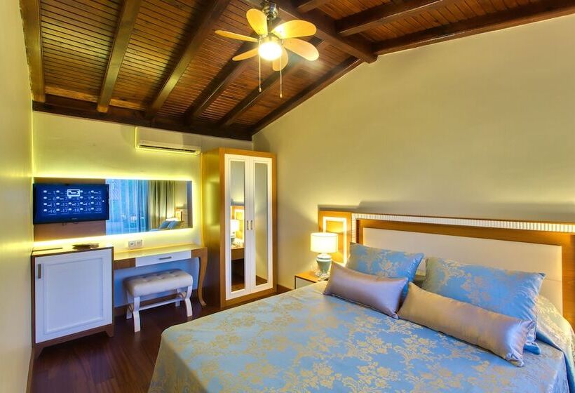 اتاق خانوادگی, Dögan