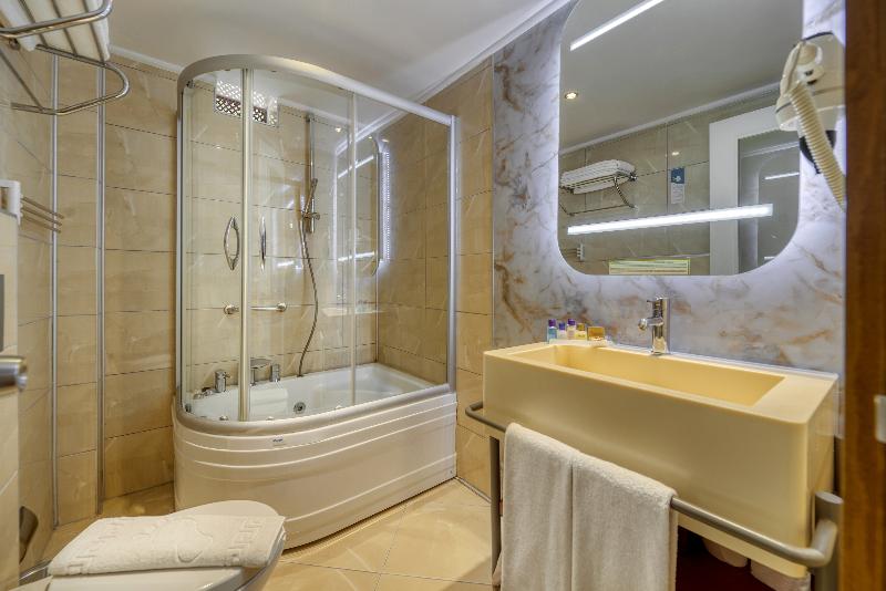 سوییت جونیور, Dögan