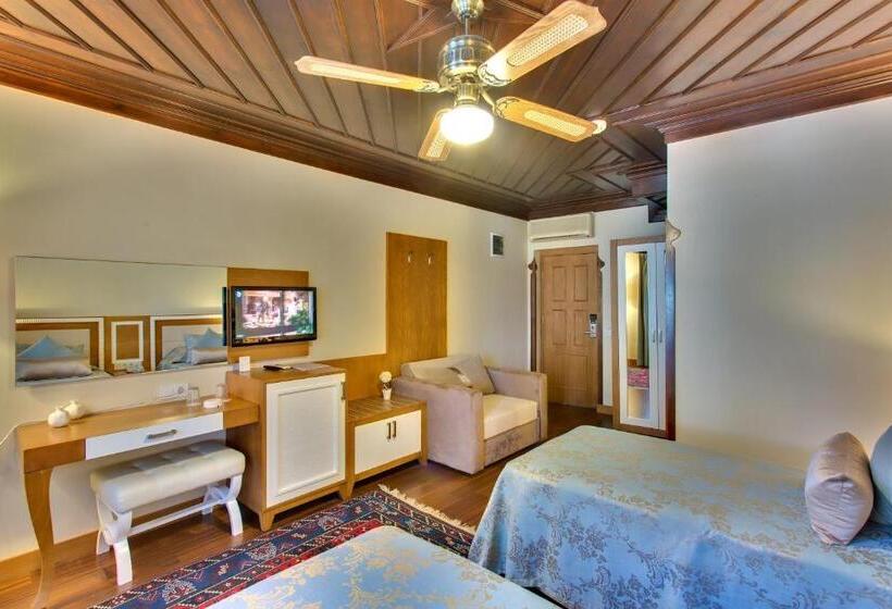 اتاق لوکس, Dögan