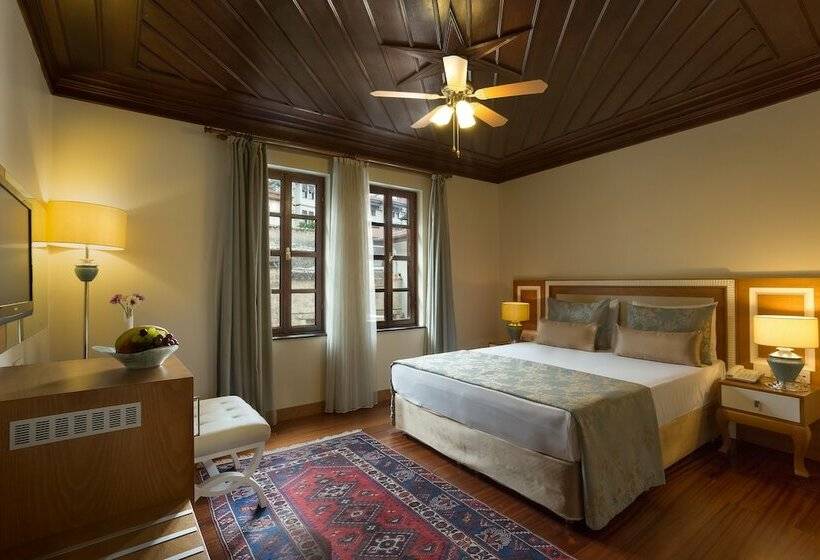 اتاق استاندارد, Dögan