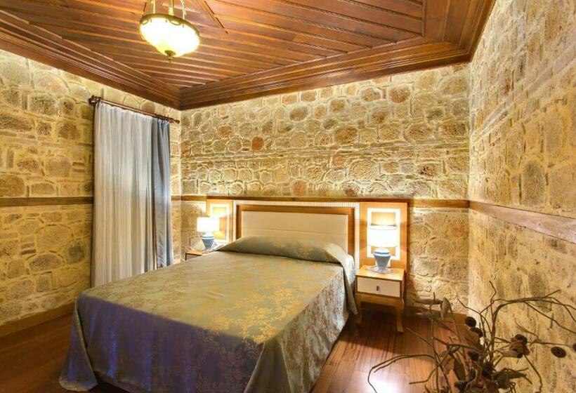 سوییت جونیور, Dögan