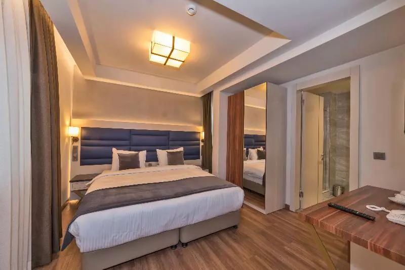 اتاق اکونومی, Golden Royal Hotel & Spa