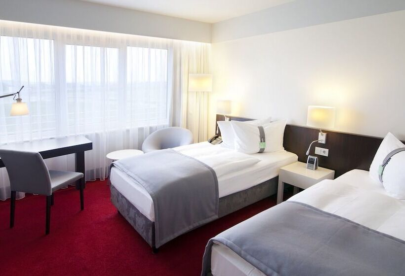 اتاق استاندارد, Holiday Inn Berlin Airport   Conference Centre, An Ihg