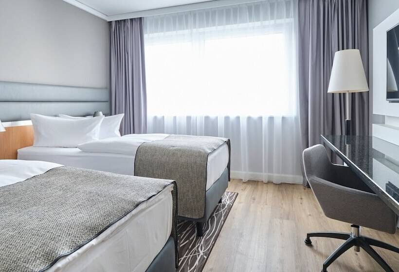 اتاق استاندارد, Holiday Inn Berlin Airport   Conference Centre, An Ihg