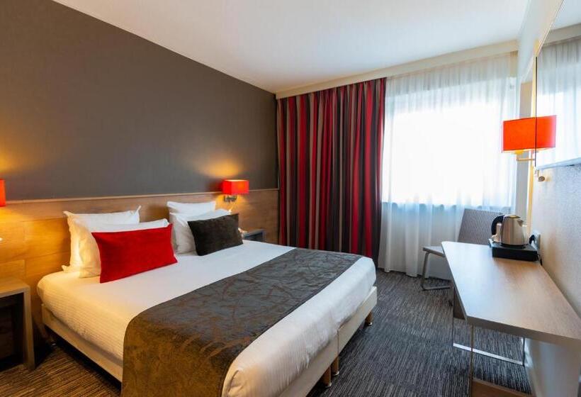 חדר קלאסי, Turenne