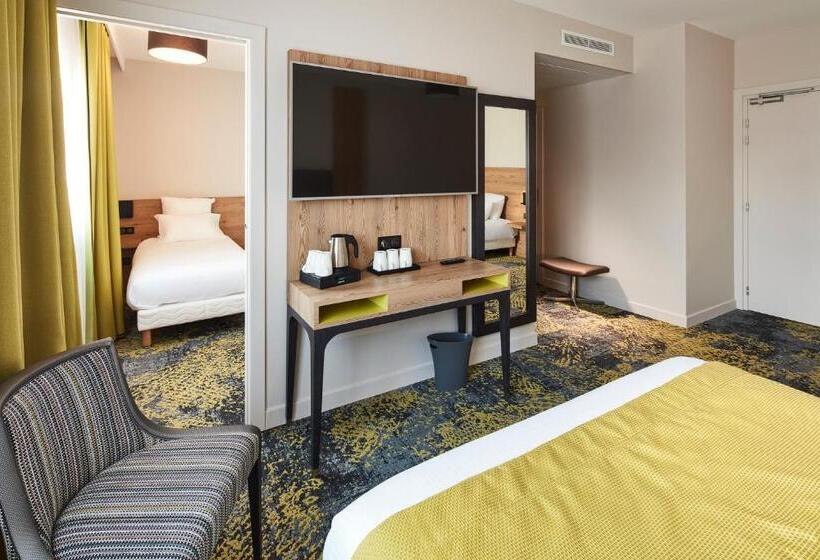 חדר משפחתי, Turenne