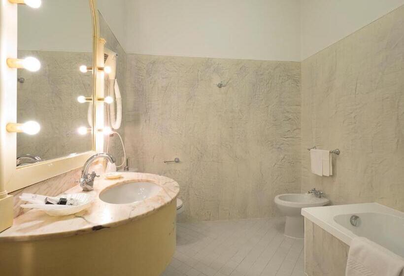 스탠다드 룸 킹사이즈 침대, Villa Braida