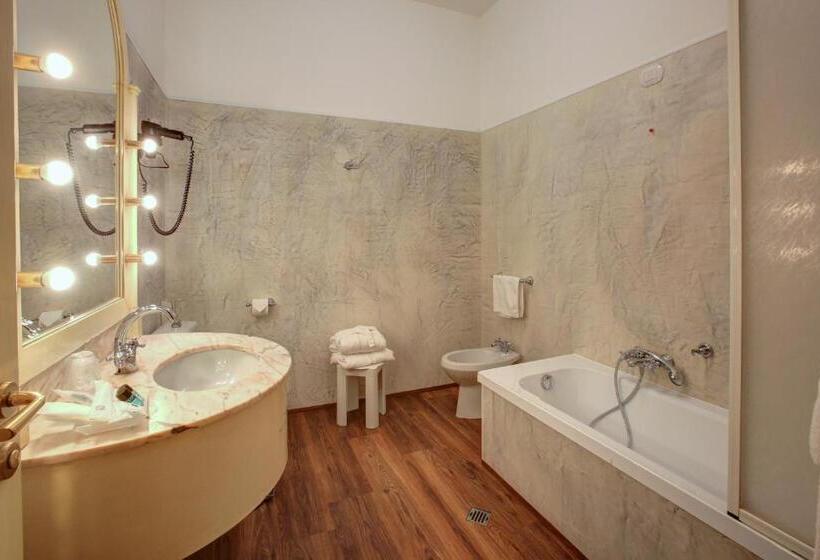 스위트, Villa Braida