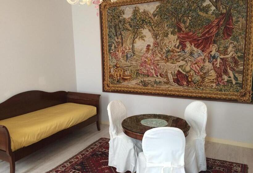 스위트, Villa Braida