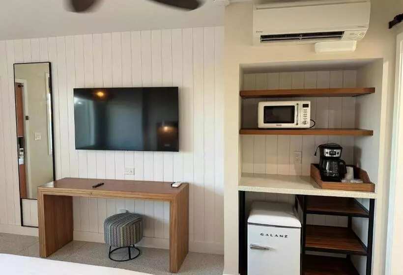 キングサイズベッドのデラックスルーム, Kohea Kai Hotel Maui