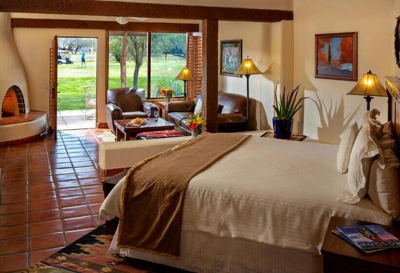 מיטת קינג בסוויטה, Tubac Golf Resort & Spa