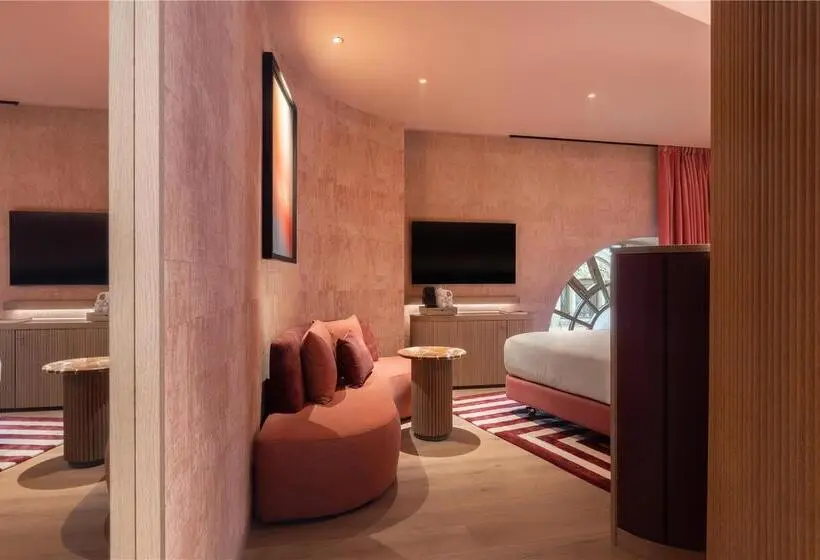 اتاق استاندارد با تخت بزرگ, Virgin Hotels Las Vegas, Curio Collection by Hilton