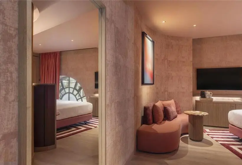 اتاق استاندارد با تخت بزرگ, Virgin Hotels Las Vegas, Curio Collection by Hilton