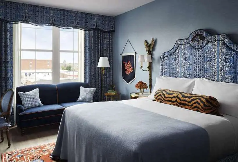 سوئیت با تخت بزرگ, Virgin Hotels Las Vegas, Curio Collection by Hilton