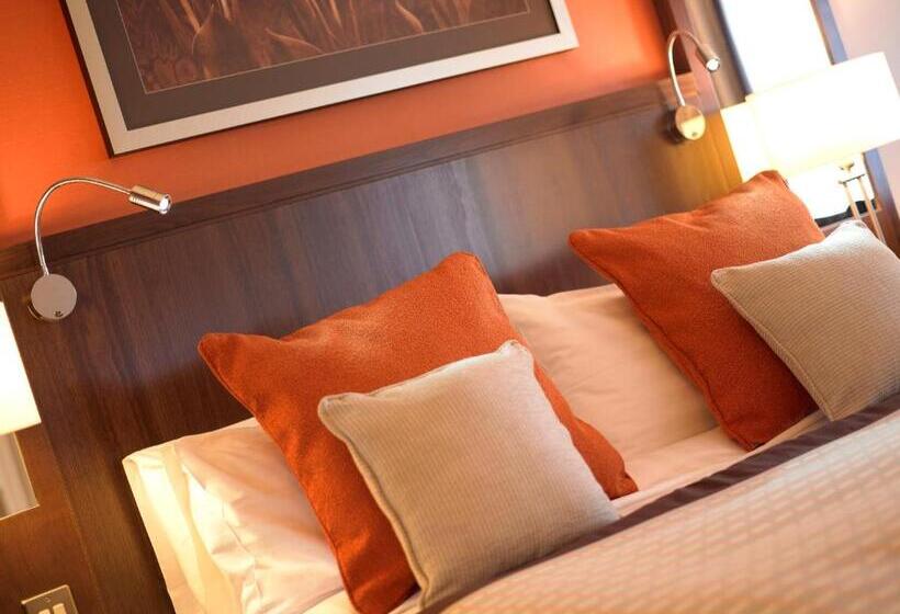 Номер Executive, Best Western Plus Milford Hotel