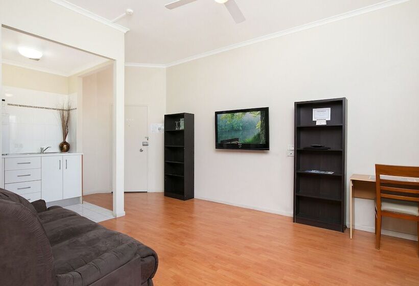 جناح مزود بجاكوزى, Cairns City Sheridan Motel