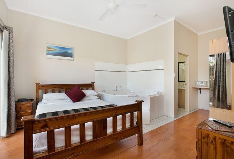 Люкс с гидромассажем, Cairns City Sheridan Motel