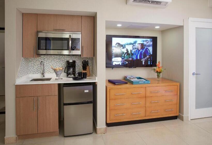 اتاق استاندارد, Divi Dutch Village Beach Resort