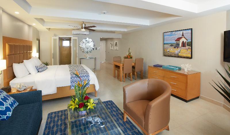 سوییت, Divi Dutch Village Beach Resort