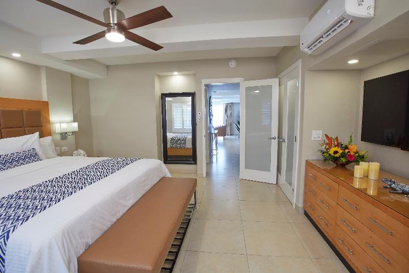 سوییت, Divi Dutch Village Beach Resort