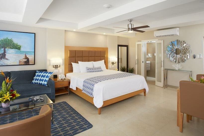 استودیوی استاندارد, Divi Dutch Village Beach Resort