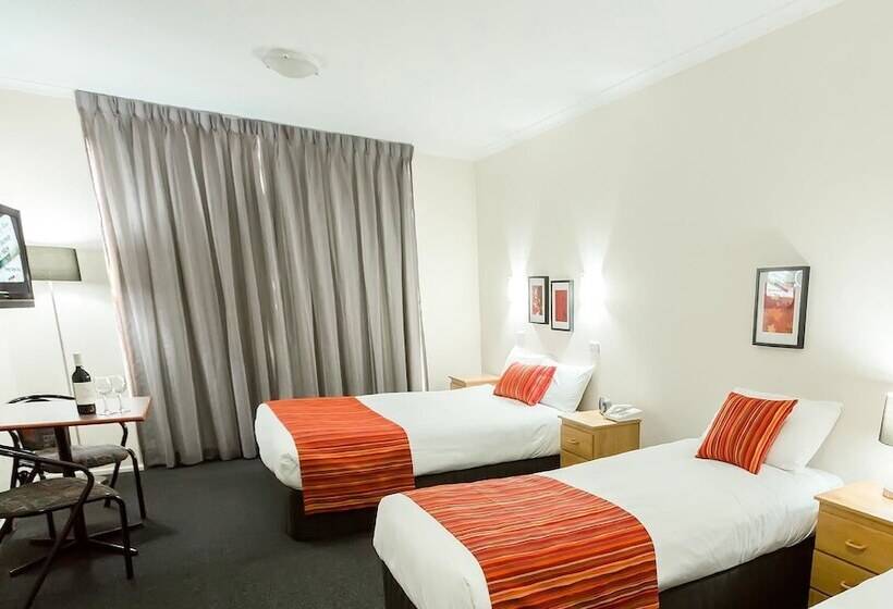 スタンダードトリプルルーム, Barkly Motorlodge