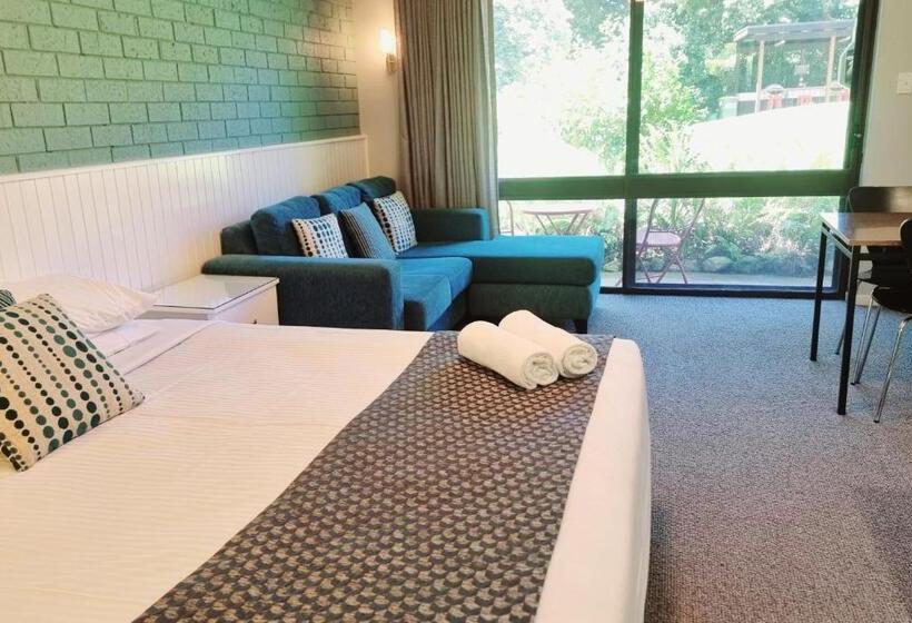 プレミアムスイート, Motel Sierra Bright