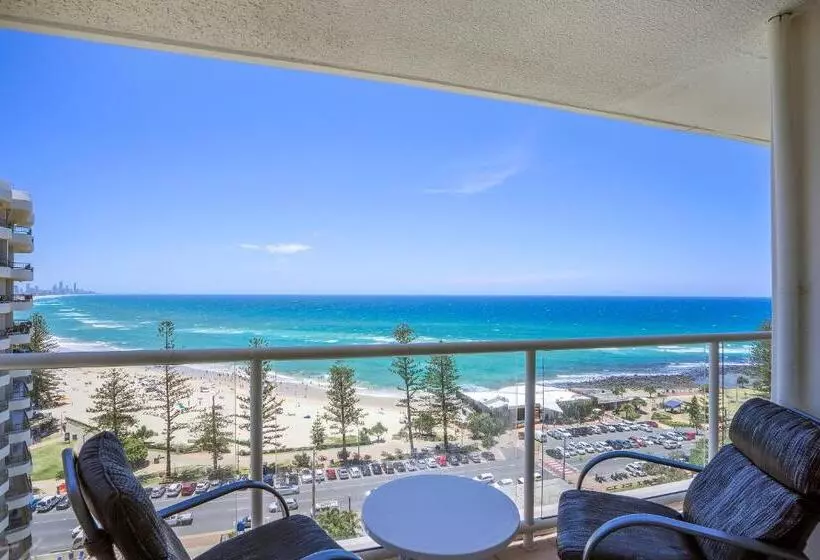 オーシャンビューのスーペリアー1ベッドルームアパートメント, Burleigh Beach Tower