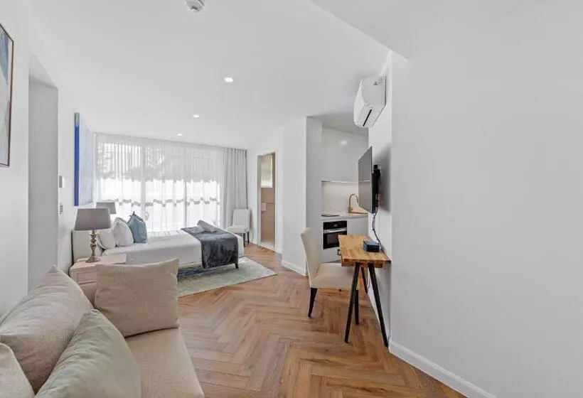 3ベッドルームのスーペリアアパートメント, Burleigh Beach Tower