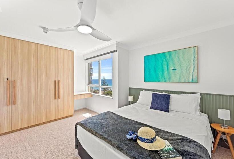 Апартаменты Deluxe 1 Спальня Вид на Море, Burleigh Beach Tower