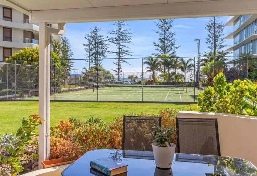 3ベッドルームのスーペリアアパートメント, Burleigh Beach Tower