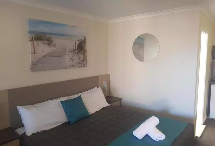 스탠다드 룸 킹사이즈 침대, Caravilla Motor Inn