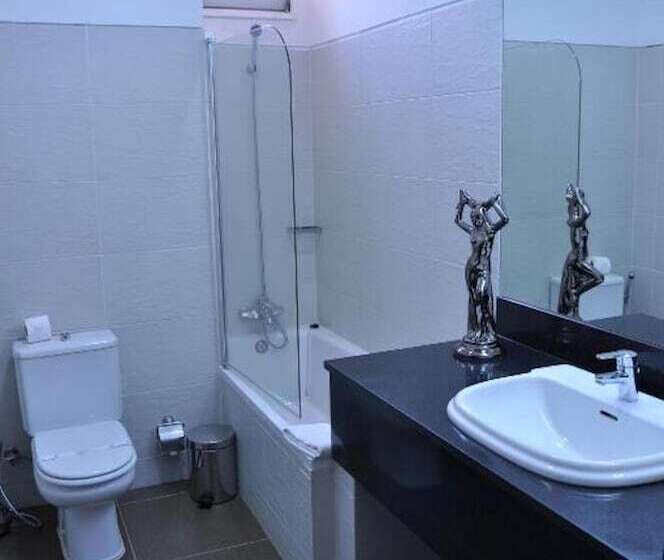 اتاق استاندارد, Continental Luanda