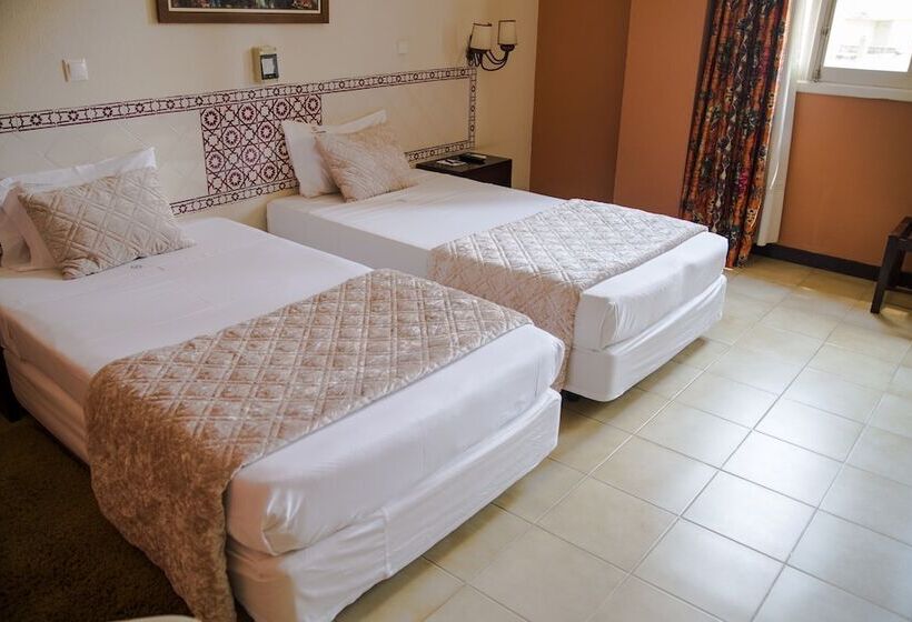 اتاق استاندارد, Continental Luanda