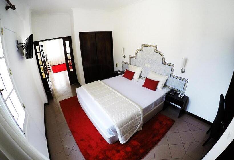 اتاق کلاسیک یک تخته, Continental Luanda