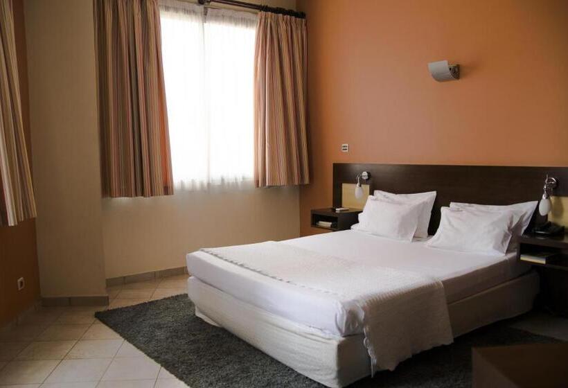 اتاق استاندارد, Continental Luanda