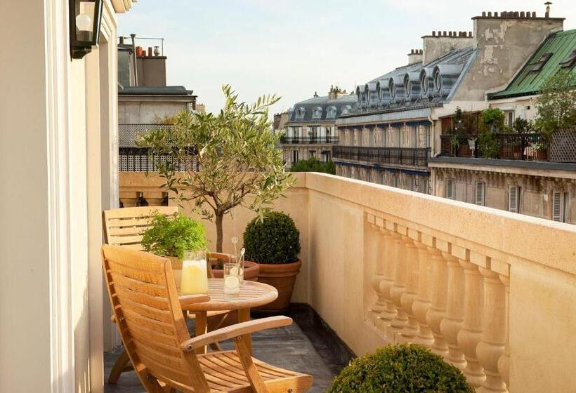 テラスつきの2ベッドルームアパートメント, Hôtel De L Arcade