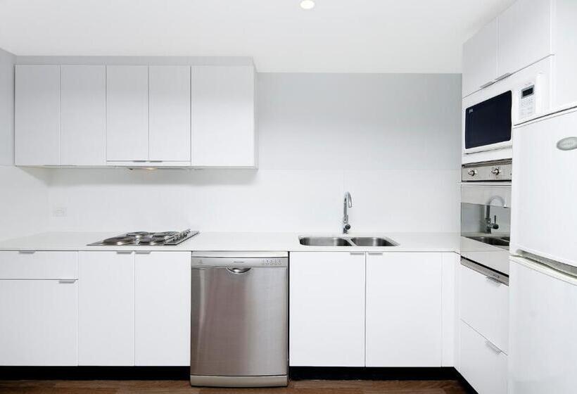 شقة إدارية غرفتين نوم, Astra Apartments   The Griffin