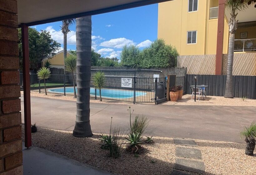 身障者適用スイートルーム, Cunningham Shore Motel