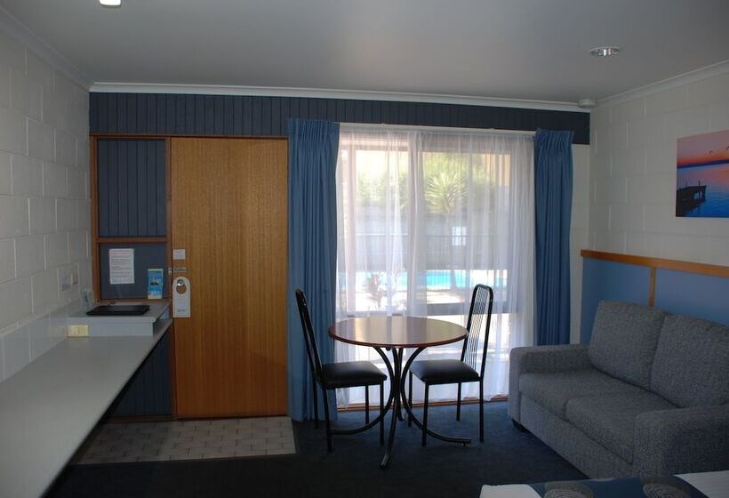 身障者適用スイートルーム, Cunningham Shore Motel